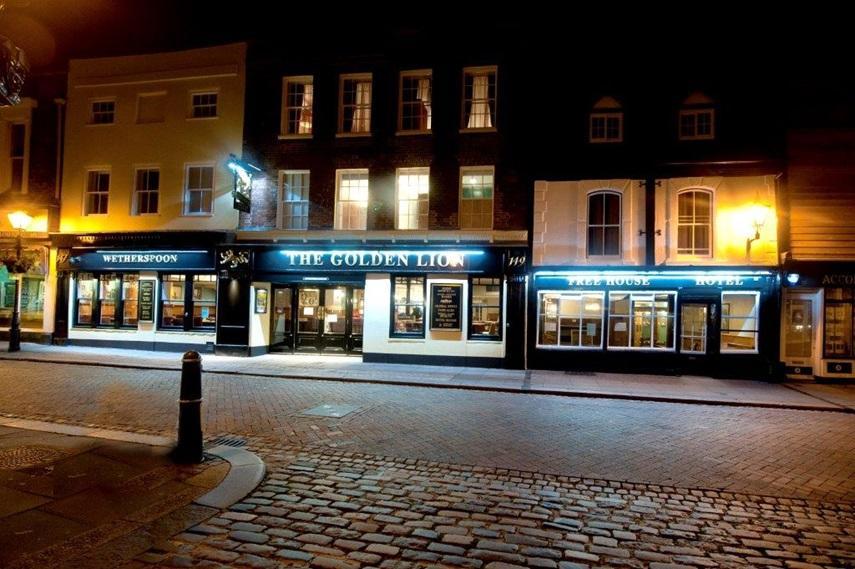 מלון רוצ'סטר The Golden Lion Wetherspoon מראה חיצוני תמונה