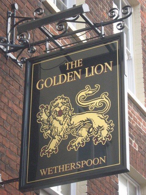 מלון רוצ'סטר The Golden Lion Wetherspoon מראה חיצוני תמונה